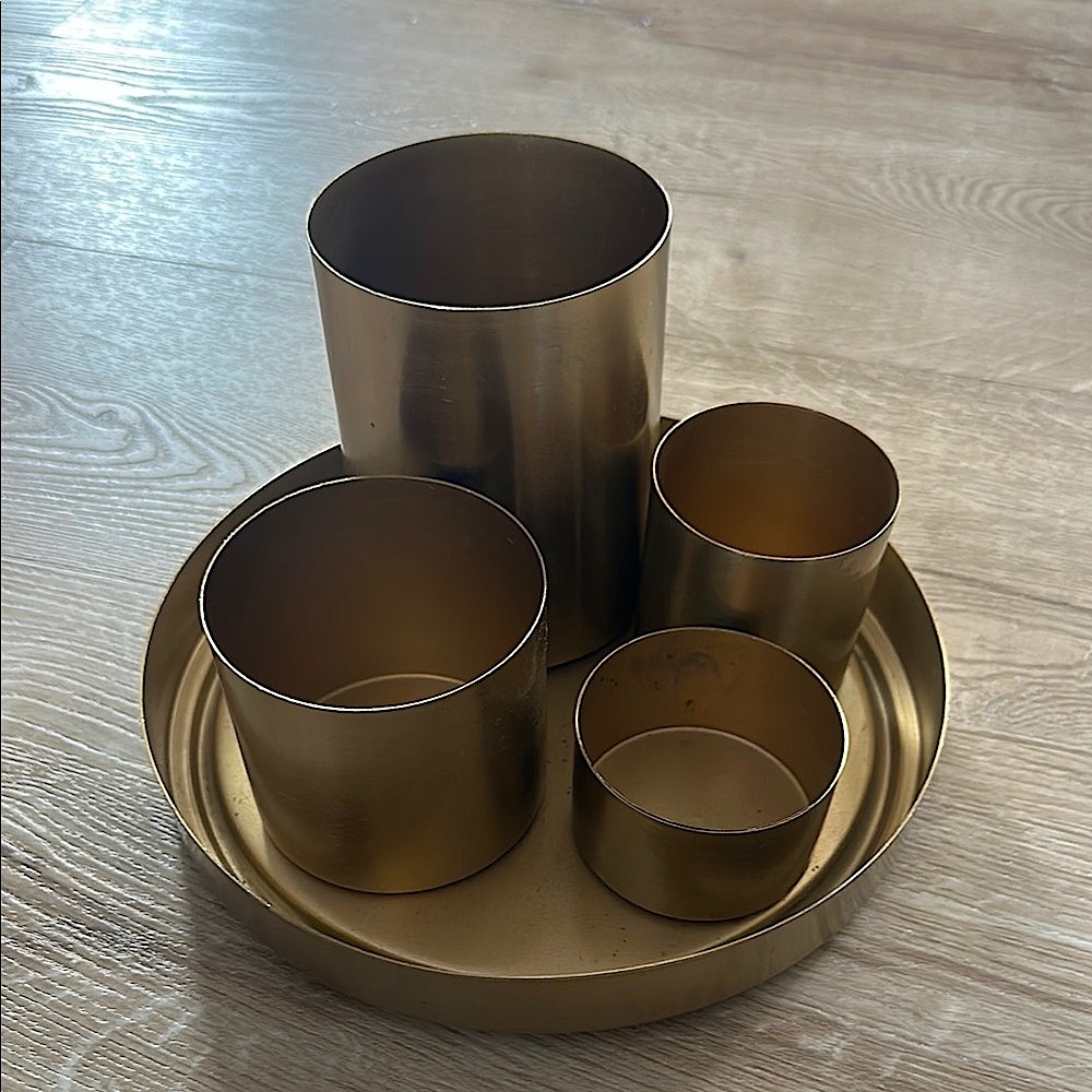 Gold Metal Cylinder Set